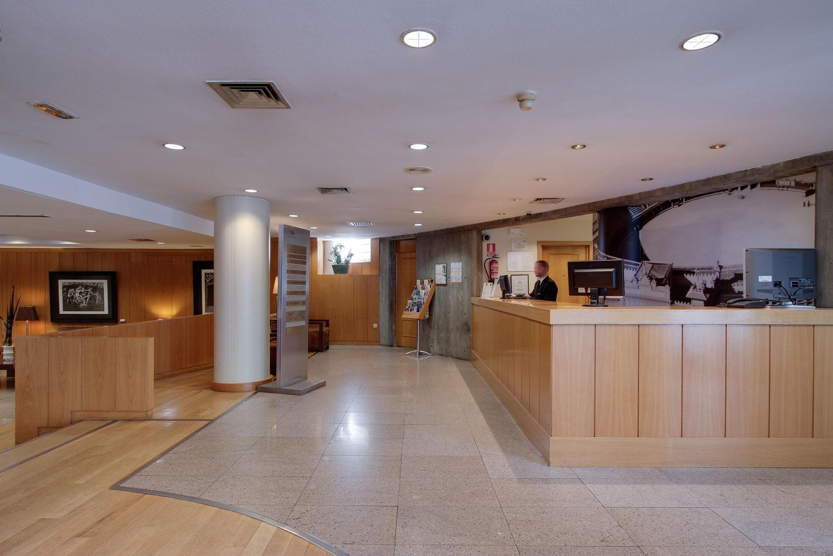 Rafaelhoteles Ventas (Adults Only) Madryt Zewnętrze zdjęcie