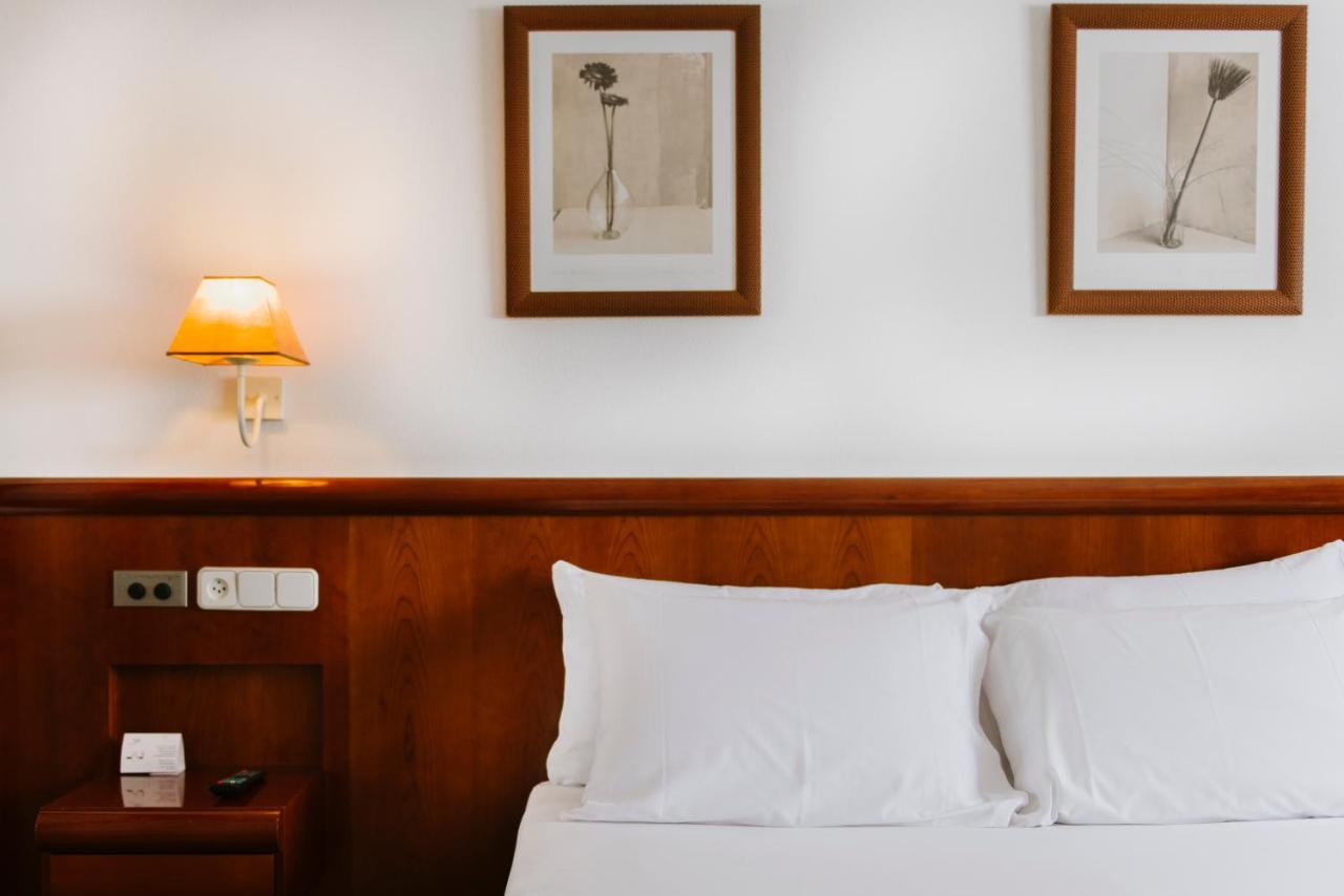 Rafaelhoteles Ventas (Adults Only) Madryt Zewnętrze zdjęcie